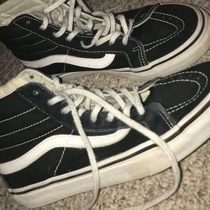 black high top (slim) vans
